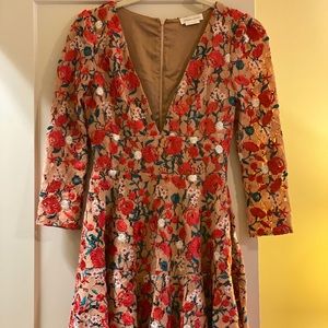 Elegant cocktail/wedding guest flowery dress